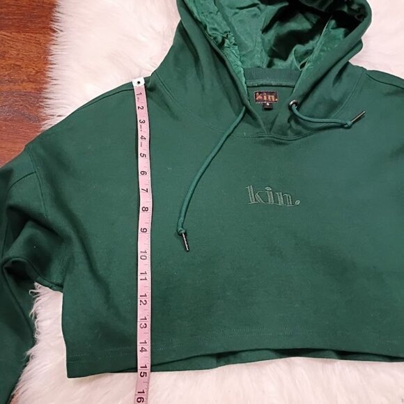 Kin Cropped Green Cotton S Hoodie With Satin-Lined Hood Drawstring - Picture 6 of 11